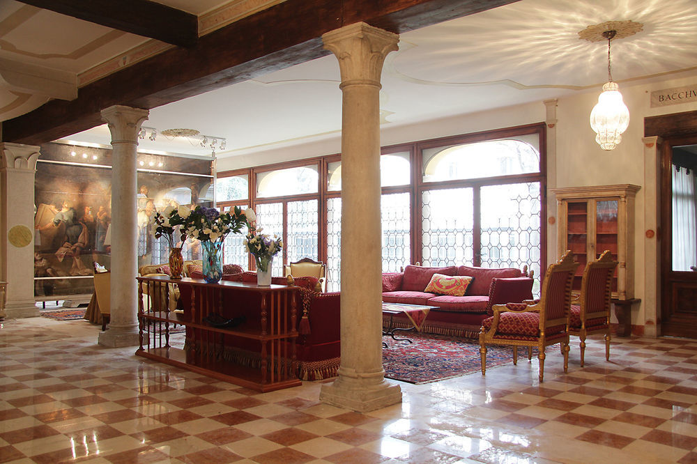 Domus Dotti V Guest House Treviso Exterior foto