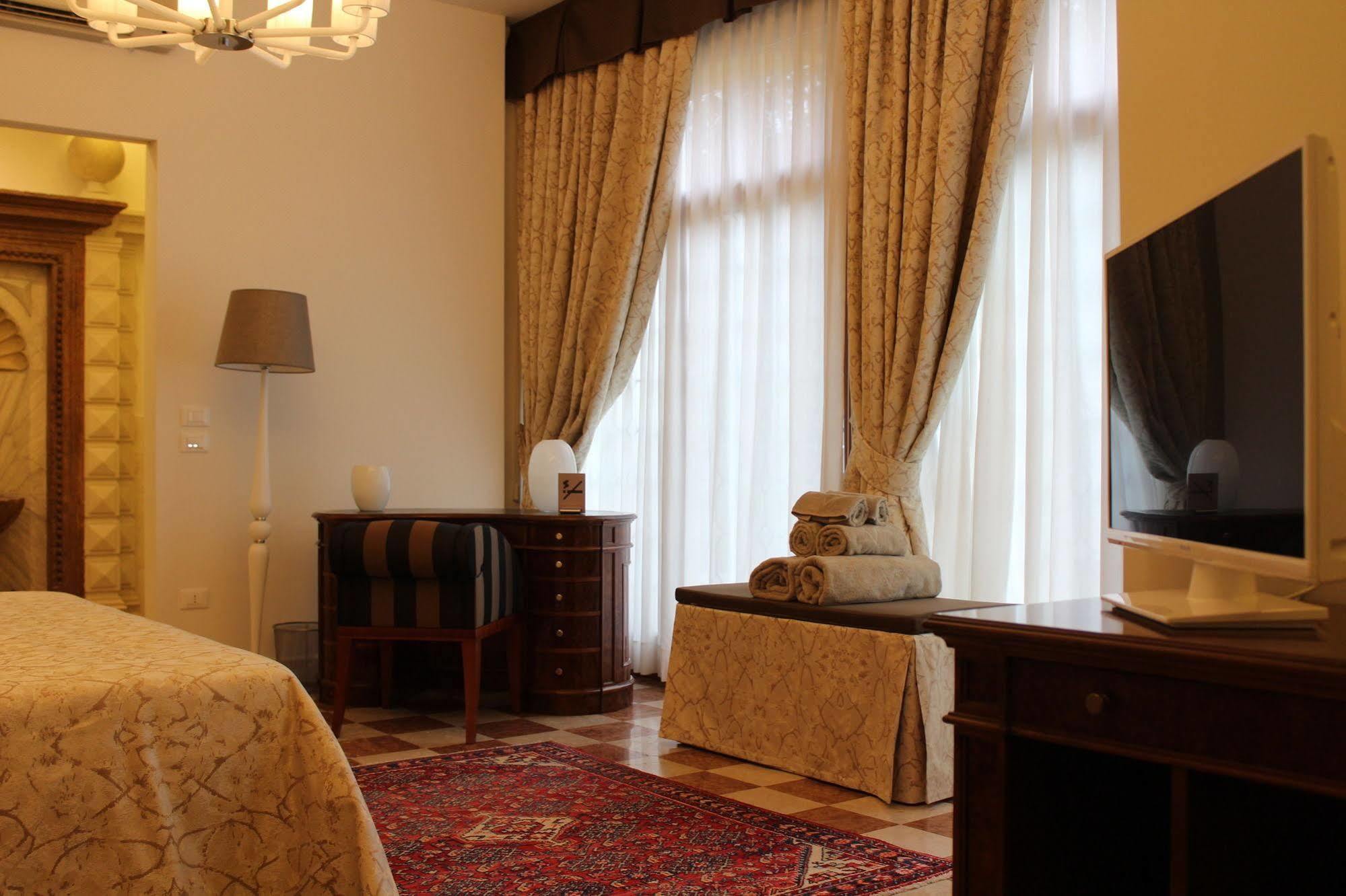 Domus Dotti V Guest House Treviso Exterior foto
